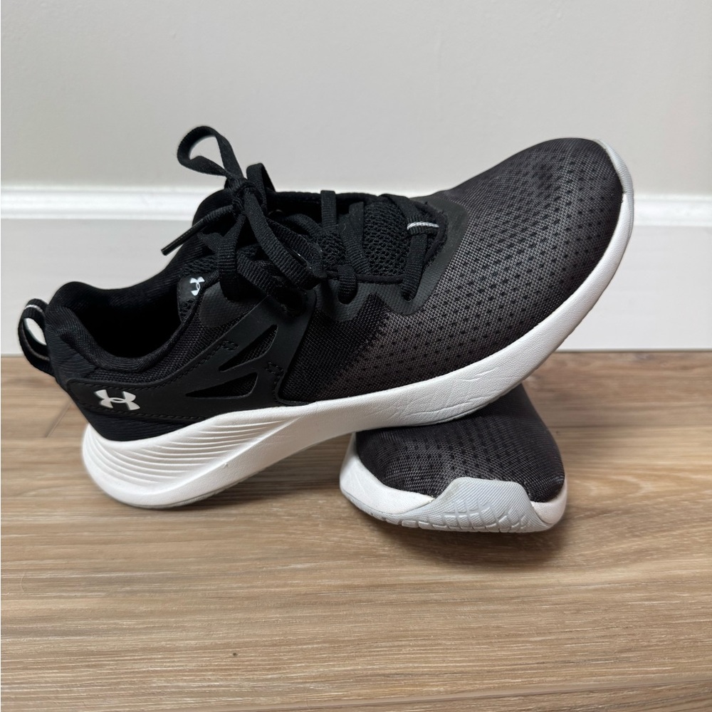 NEW Under Armour Black and White Sneakers